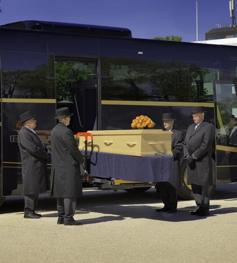 Van Hool collaborates with Koninklijke Beuk to produce a funeral coach with an MNG Lift Mobility Networks